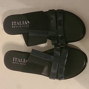 Women's sandals size 6